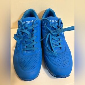 Skechers royal blue Uno - Stand on Air women’s size 9 shoes. Good condition.